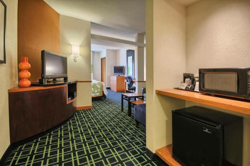 Fairfield Inn & Suites Lock Haven Eksteriør billede